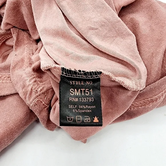 Boutique POL V-Neck Tank - Picture 5 of 6